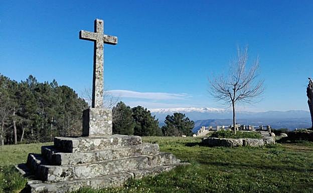 Cruz en la Sierra de Franc ia. 