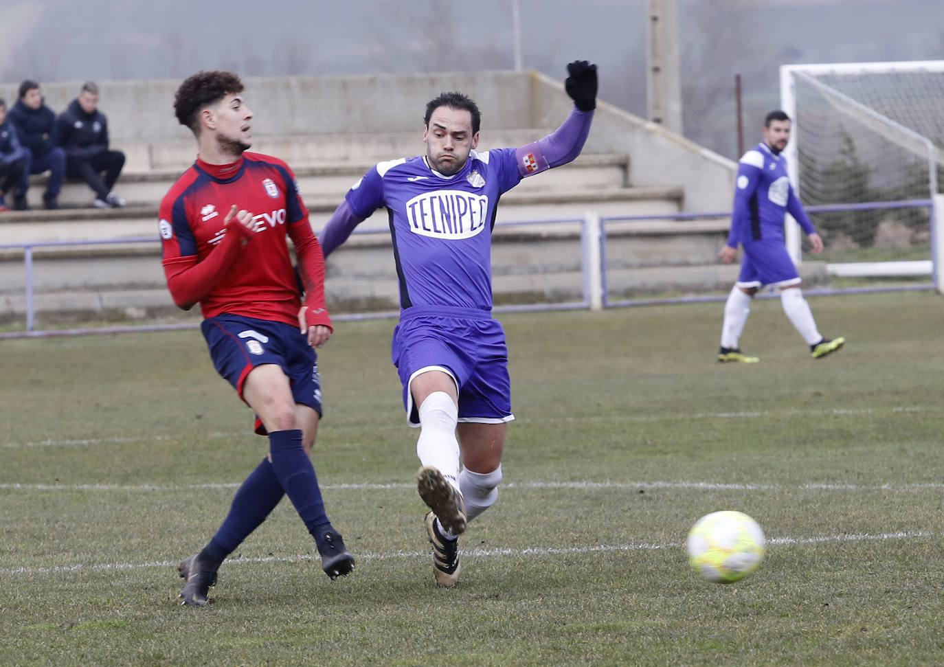 El equipo morado suma la quinta victoria de la temporada. 
