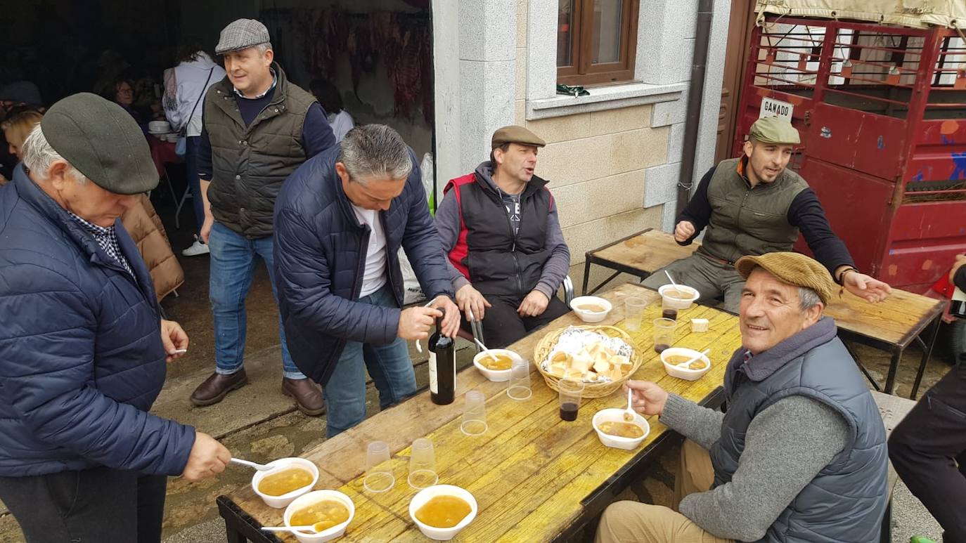 Garcibuey, Madroñal y San Esteban de la Sierra acogieron ayer esta celebración convertida en fiesta.