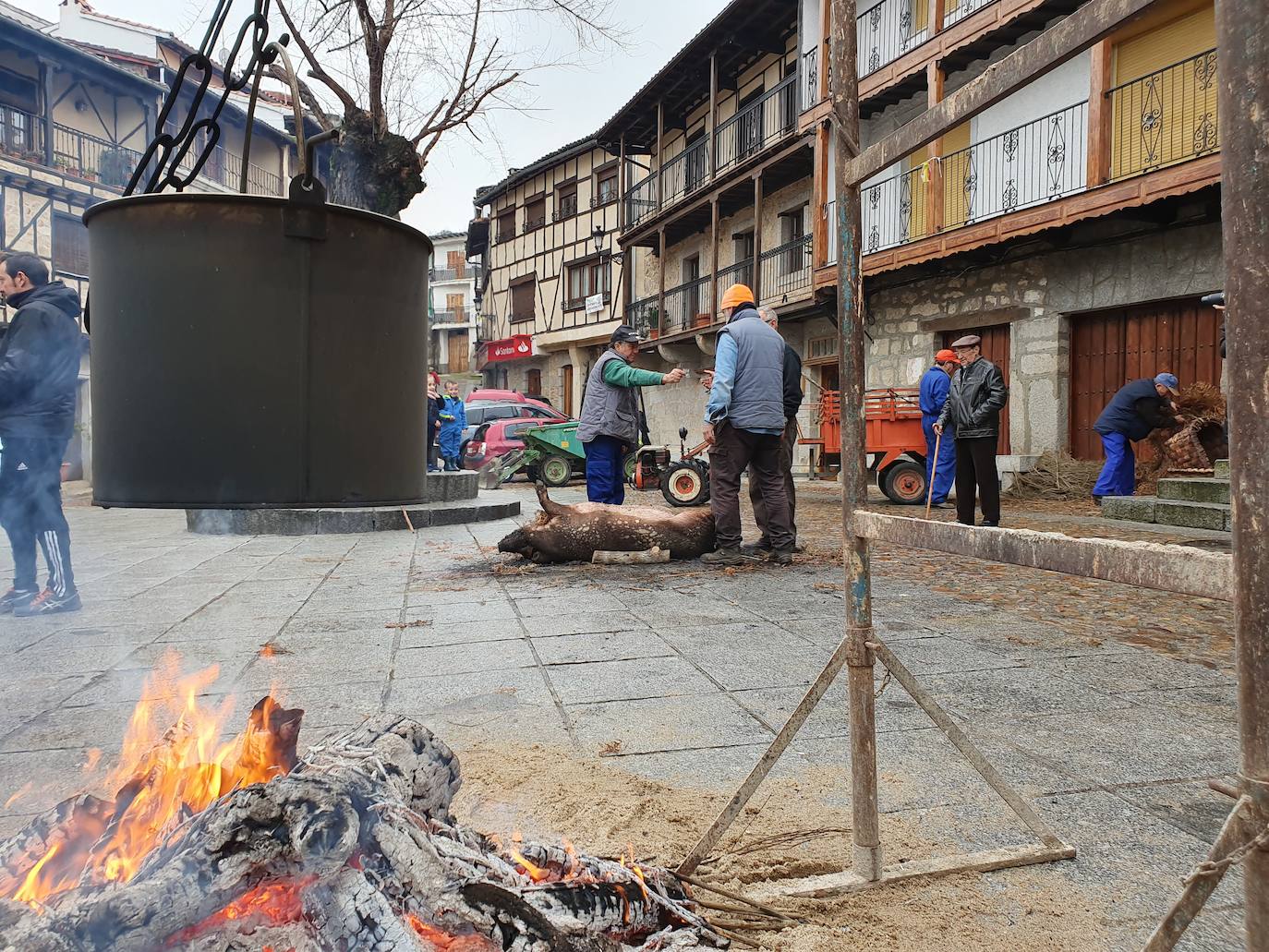 Garcibuey, Madroñal y San Esteban de la Sierra acogieron ayer esta celebración convertida en fiesta.