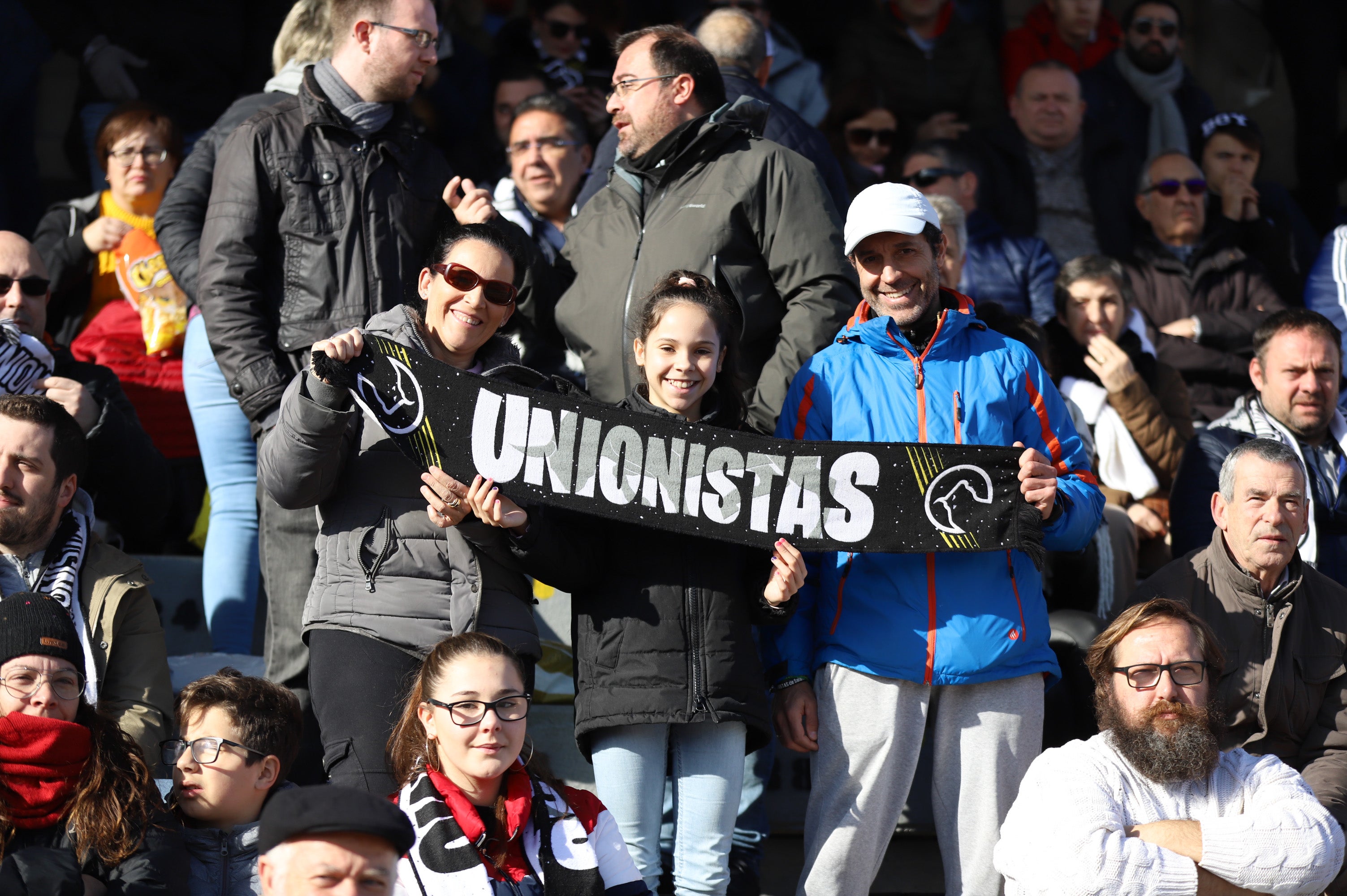 Fotos: Unionistas se eleva ante el Alavés B (4-2)