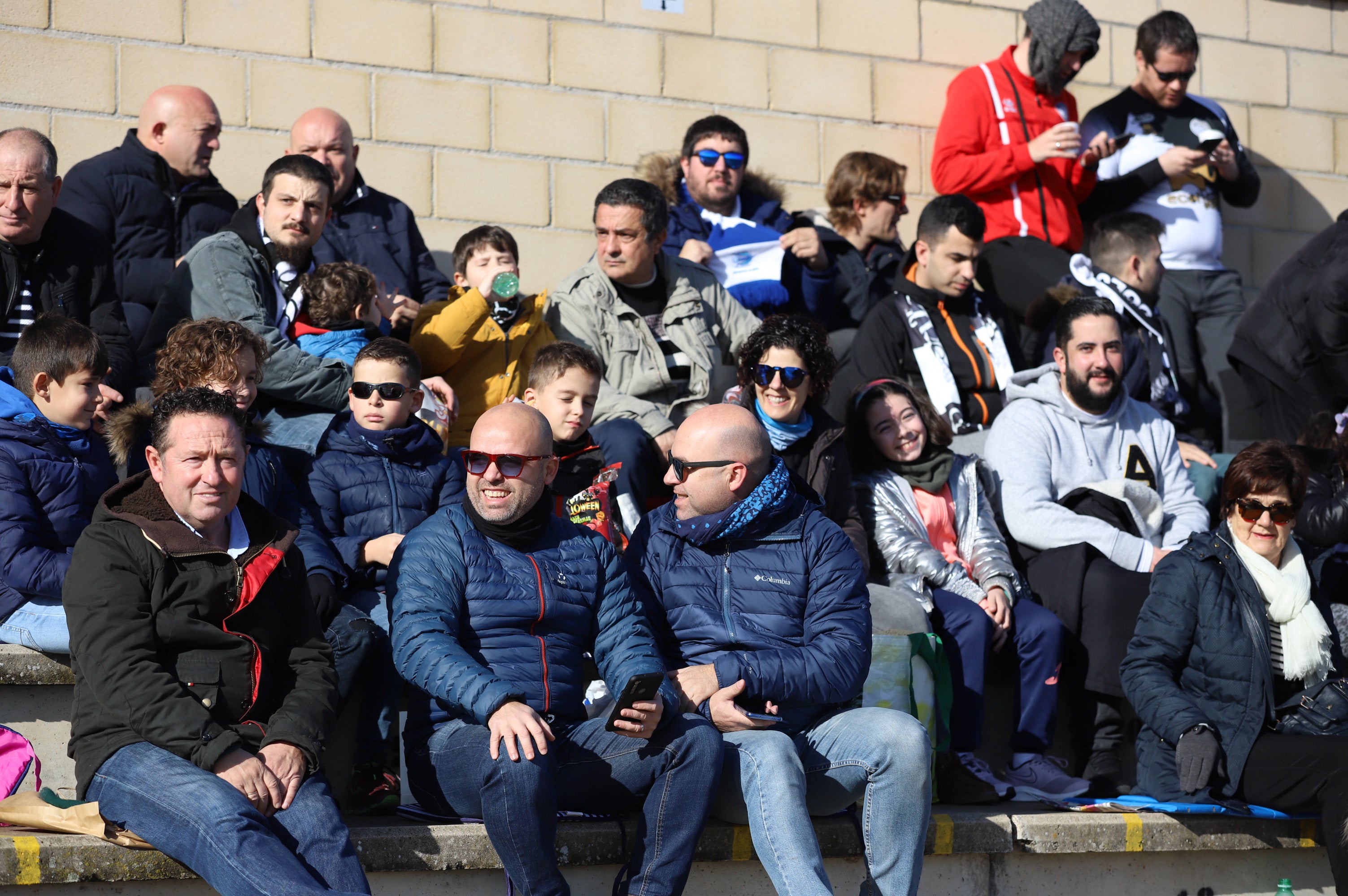 Fotos: Unionistas se eleva ante el Alavés B (4-2)