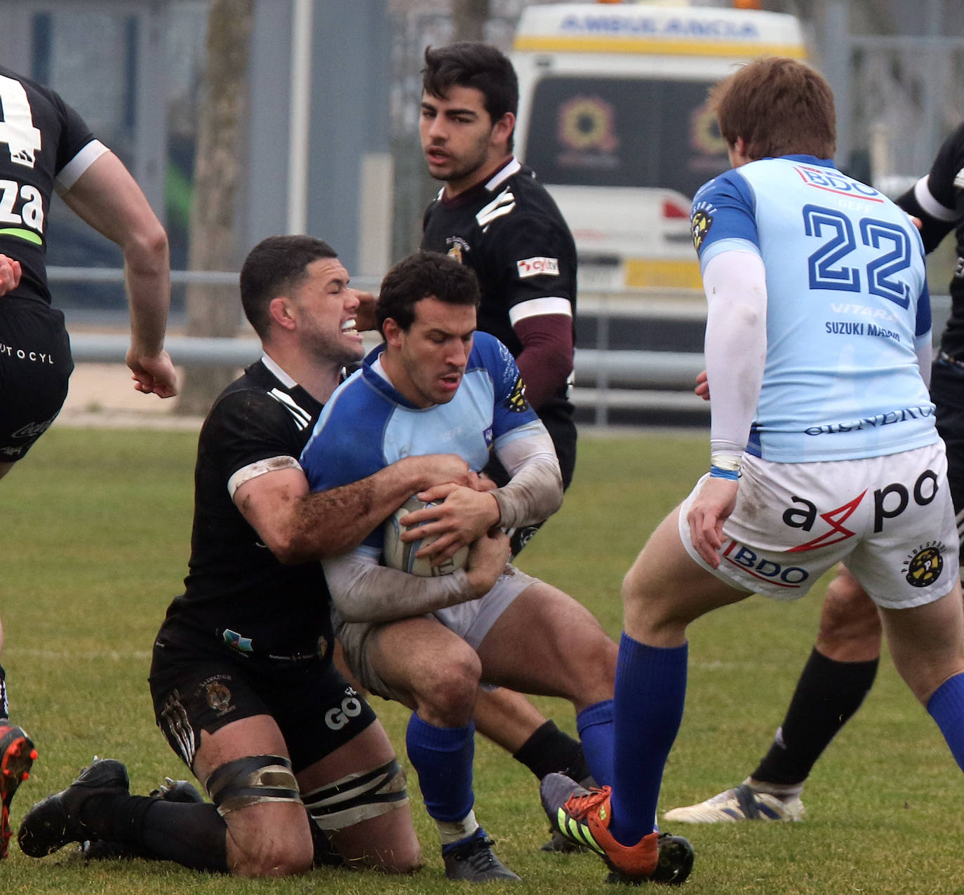 El SilverStorm Salvador ganó haciendo lo justo. Una mala primera parte y una horrible segunda en el haber de un equipo albinegro que estuvo entre fallón y pasota.