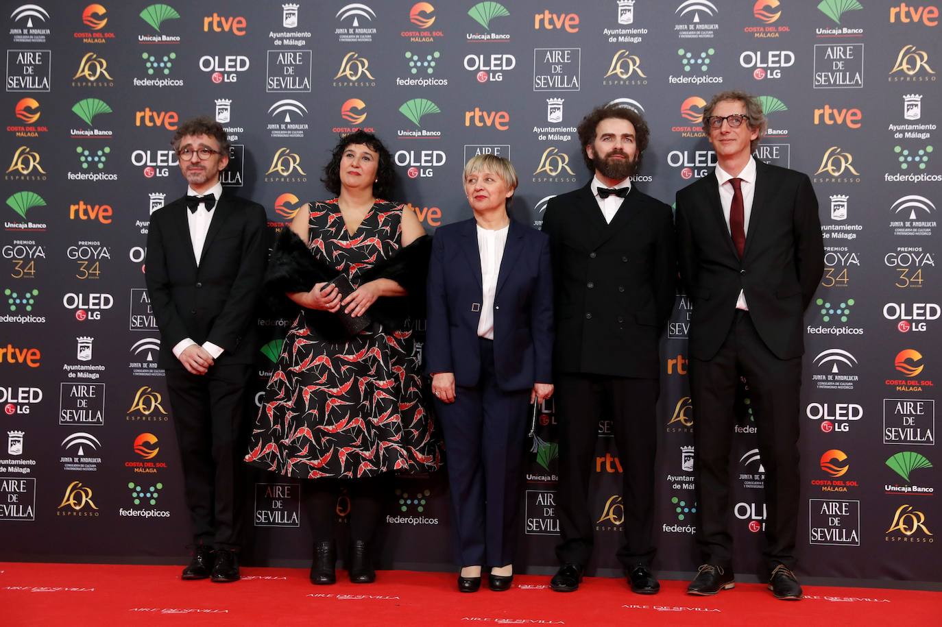 Alberto del Campo (izquierda), productor soriano candidato al Goya a Mejor montaje. Le acompañan los demás candidatos, Carolina Martínez, Teresa Font, Raúl López y Laurrent Dufreche. 