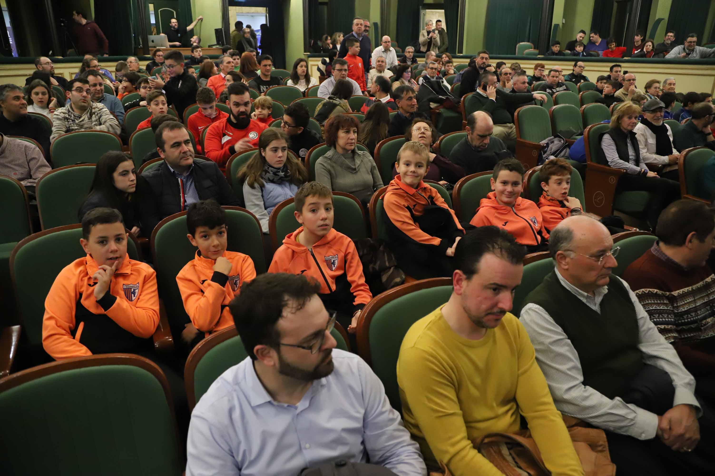 Fotos: Entrega del Trofeo Zamora de Jorge D&#039;Alessandro al ayuntamiento de Salamanca