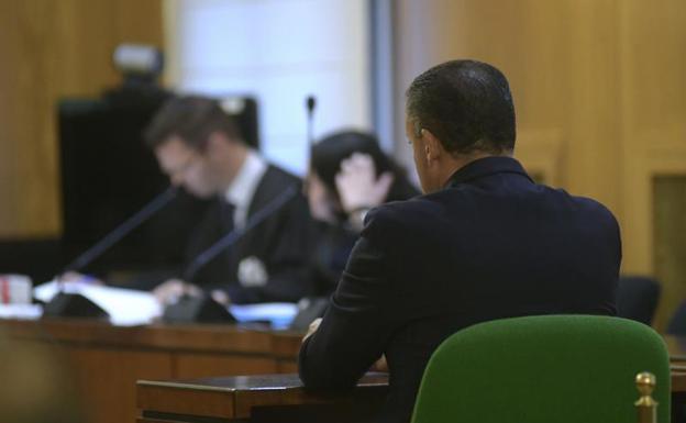 Vista oral en la que se juzgó al mando policial a finales del pasado año. 