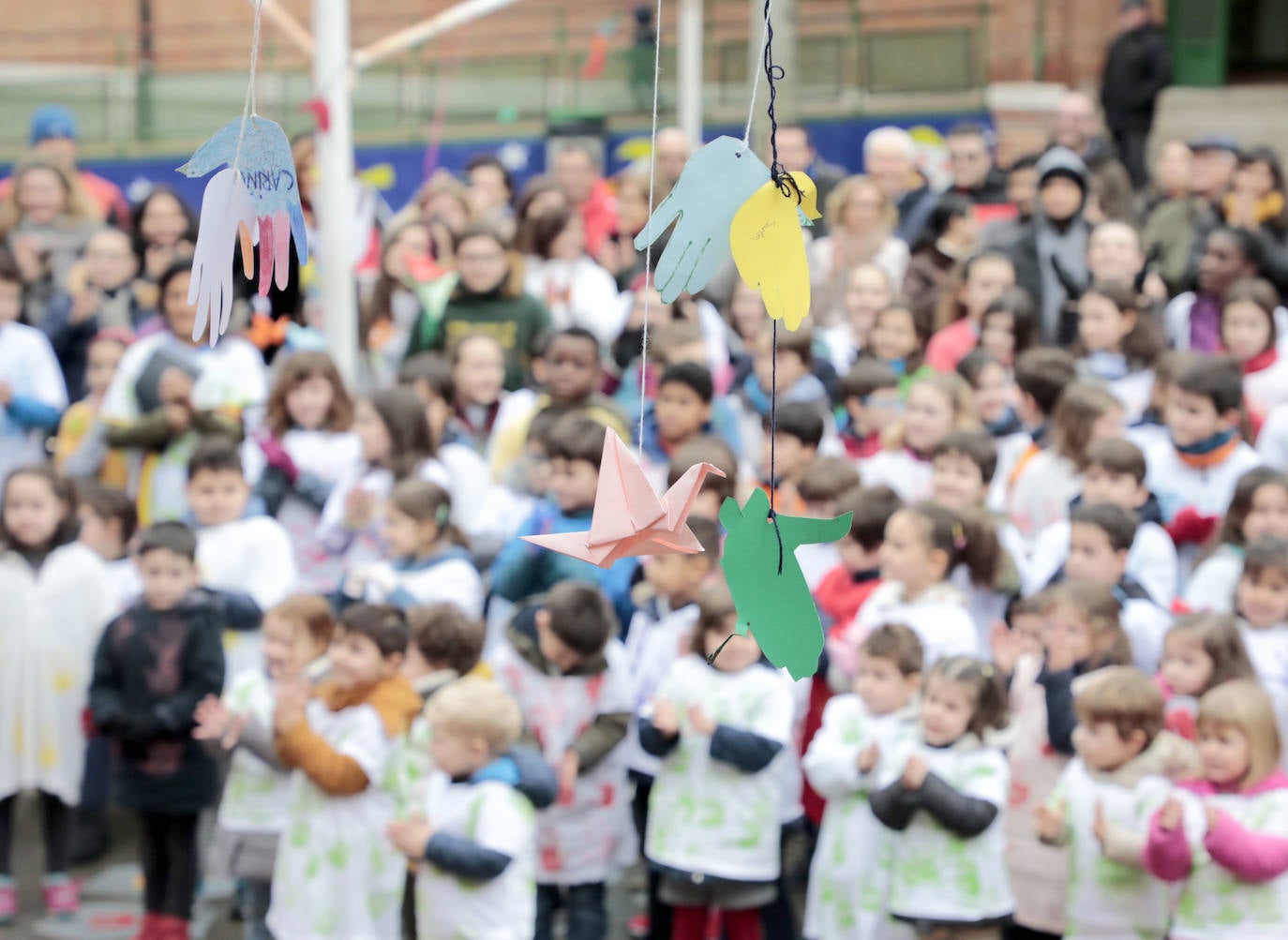 Happening en el colegio Isabel la Católica