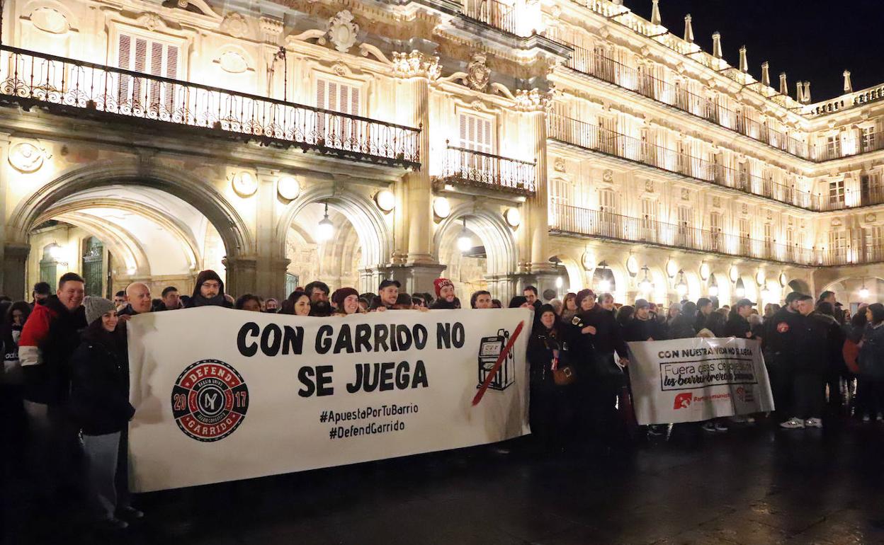 Imagen de la protesta vecinal del pasado sábado contra la proliferación de casas de apuesta.