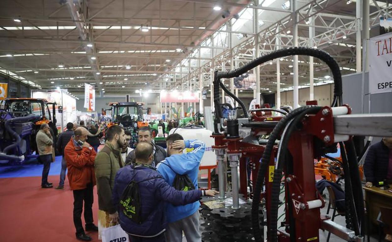 Un momento de la feria Agrovid, que se celebra hoy, sábado, en Valladolid. 