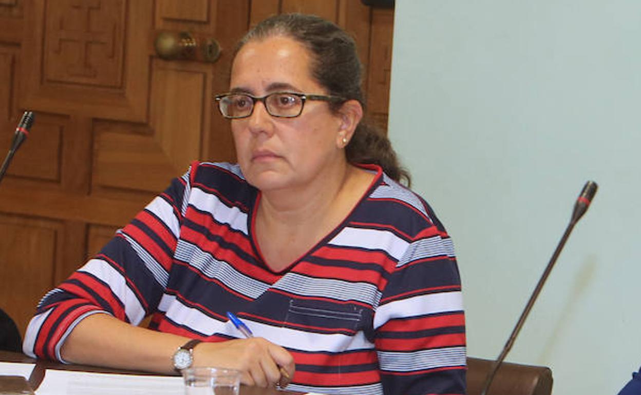 Teresa Parra, durante el Consejo de Gobierno celebrado el viernes, donde el rector anunció su nombramiento. 