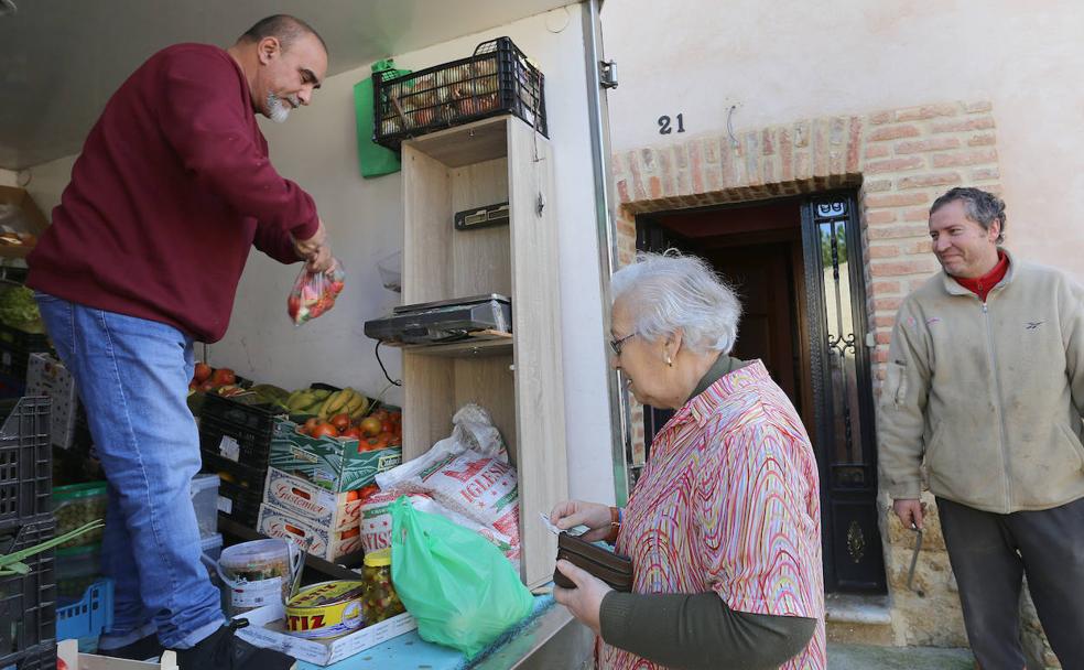 Palencia: Los vecinos de 80 pueblos no tienen una tienda de proximidad en la que comprar