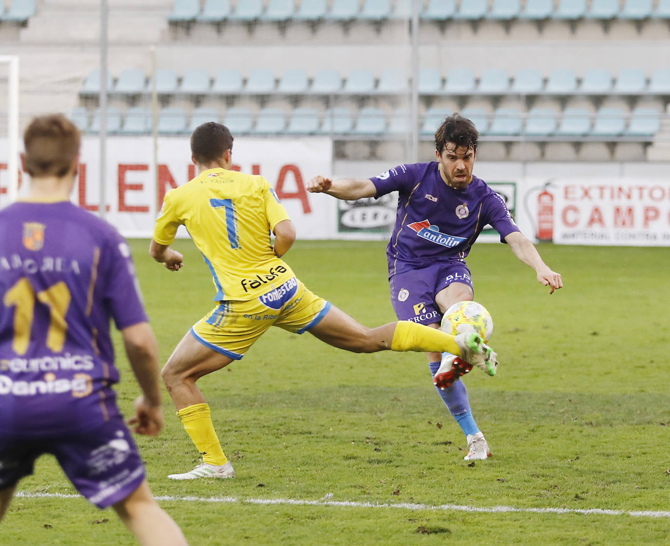 El Palencia Cristo perdió ante la Arandina. 