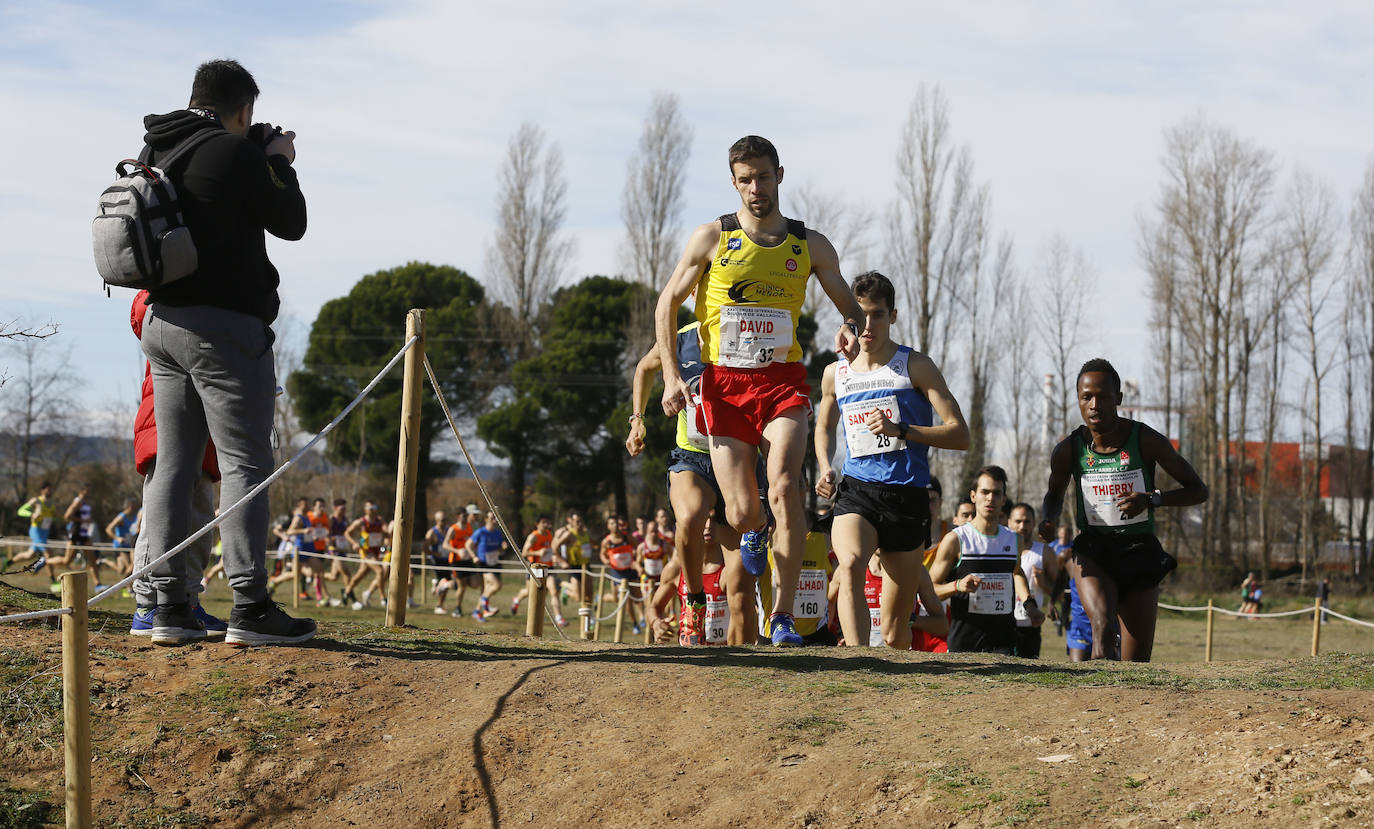 La Cañada Real ha acogido esta mañana el Cross Internacional Ciudad de Valladolid. 