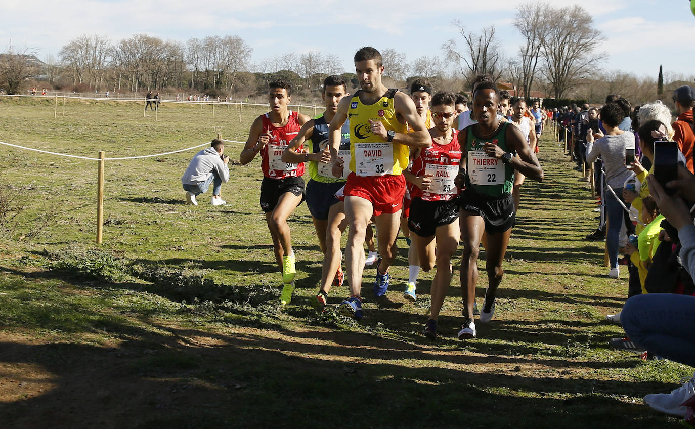 La Cañada Real ha acogido esta mañana el Cross Internacional Ciudad de Valladolid. 