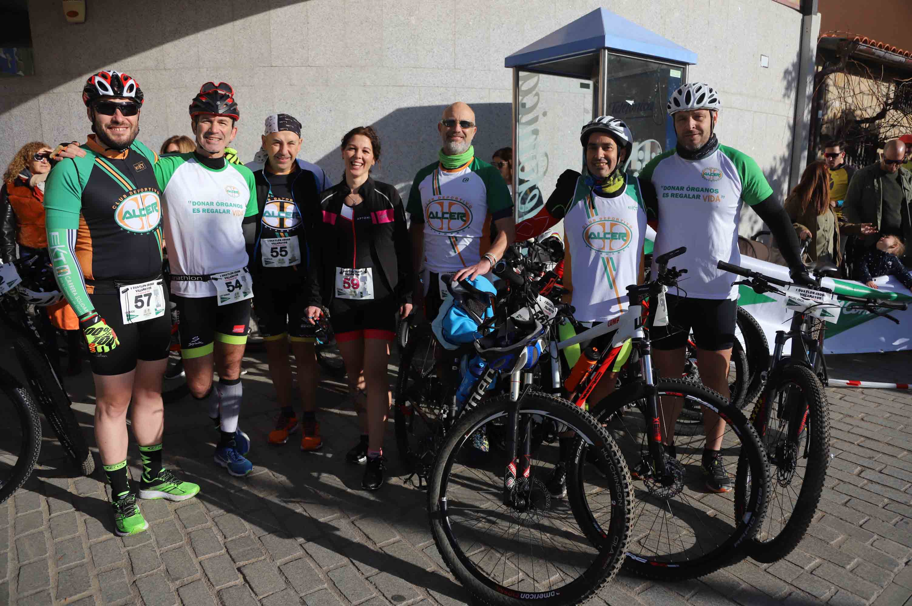 Participantes en el Duatlon de Villamayor. 