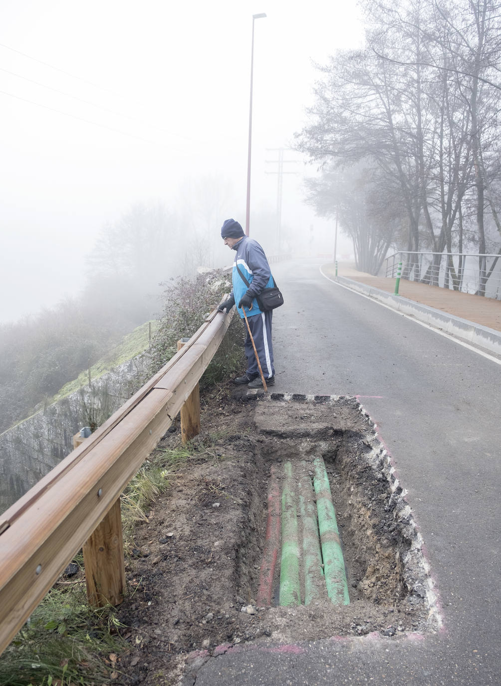 Las obras de reparación del acceso principal al barrio se prolongarán hasta el próximo 14 de febrero. 
