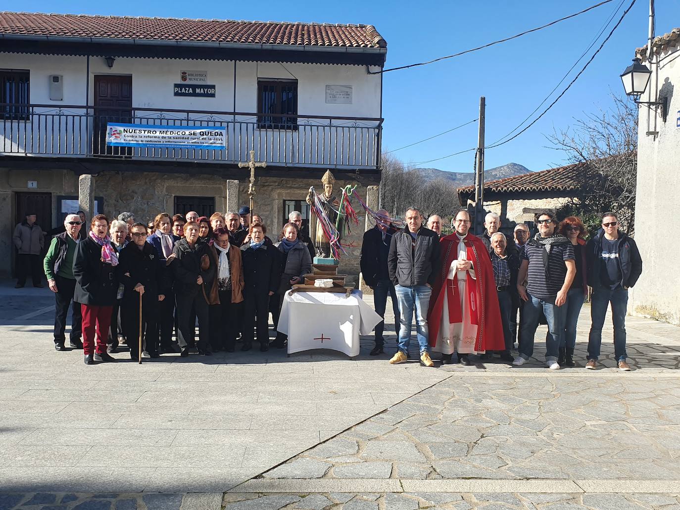 El Maíllo, Nava de Francia, Santibáñez, Fuentes de Béjar, Herguijuela y San Miguel de Valero celebran esta festividad en la que las gargantillas se convirtieron en protagonistas de la jornada