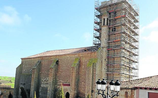 Estado de las obras en la iglesia de Valdenebro de los Valles.