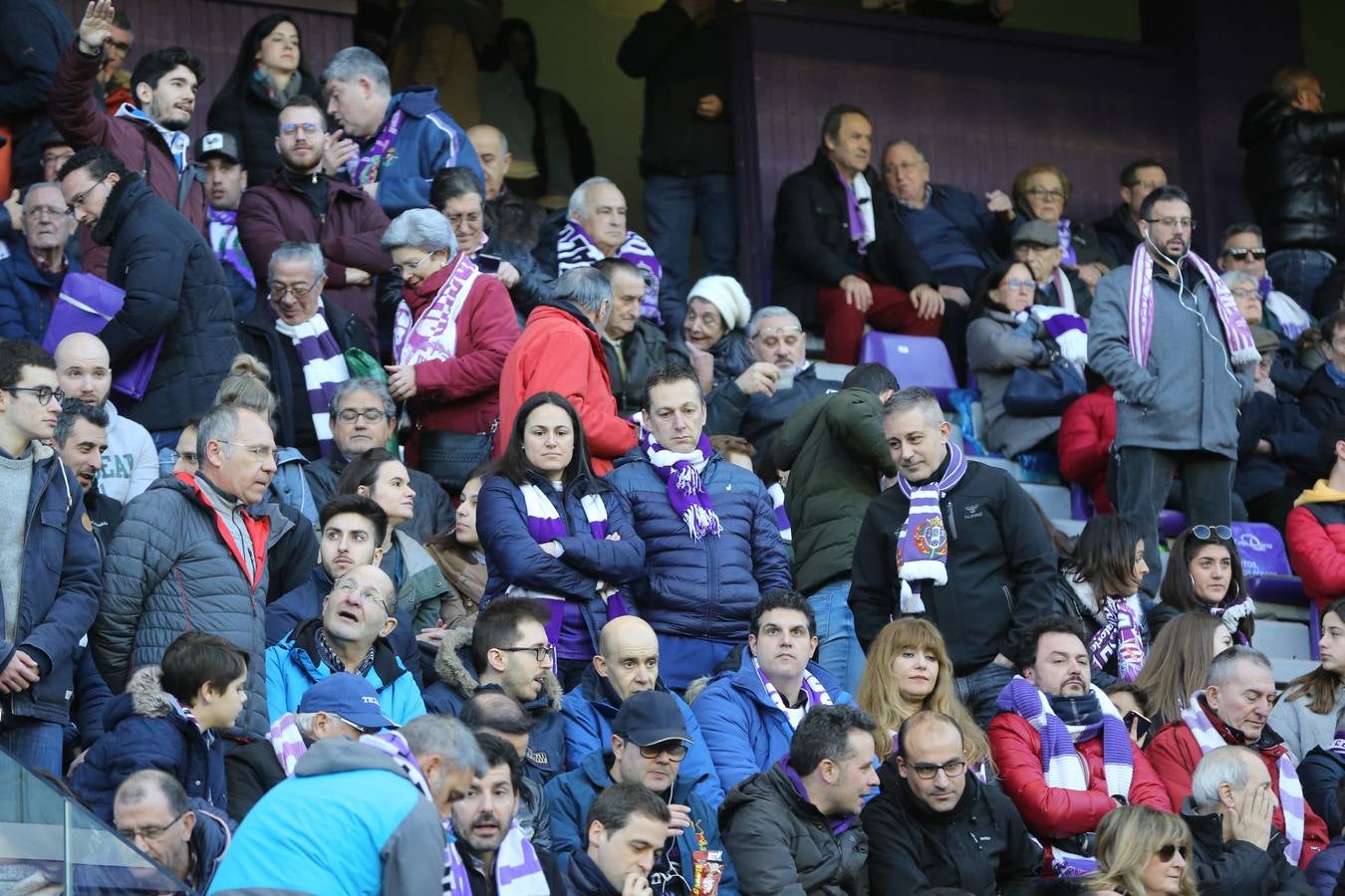 Si has estado en el estadio José Zorrilla presenciando el partido Real Valladolid-Villarreal, puede que la cámara de nuestro fotógrado te haya «pillado»