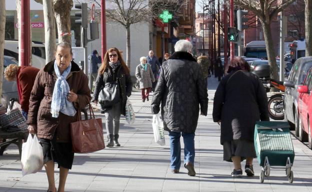 Las calles más envejecidas de Valladolid: «Cuando la gente deja de venir, se ha ido a la residencia o ha muerto» 