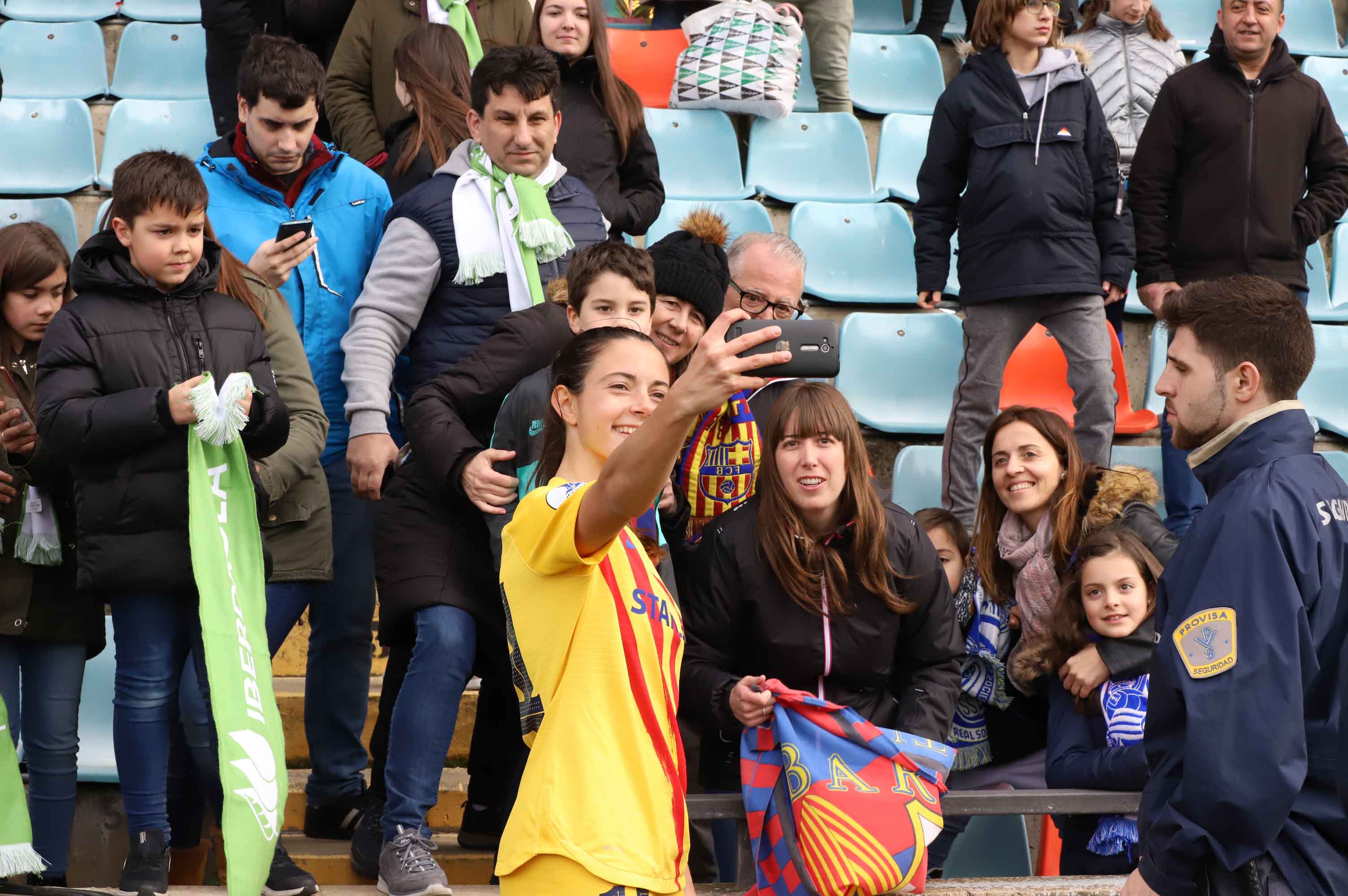 El equipo catalán se muestró muy superior desde el primer minuto a la Real Sociedad con cuatro goles de Marta Torrejón, MVP de la gran final celebrada en el estadio Helmántico