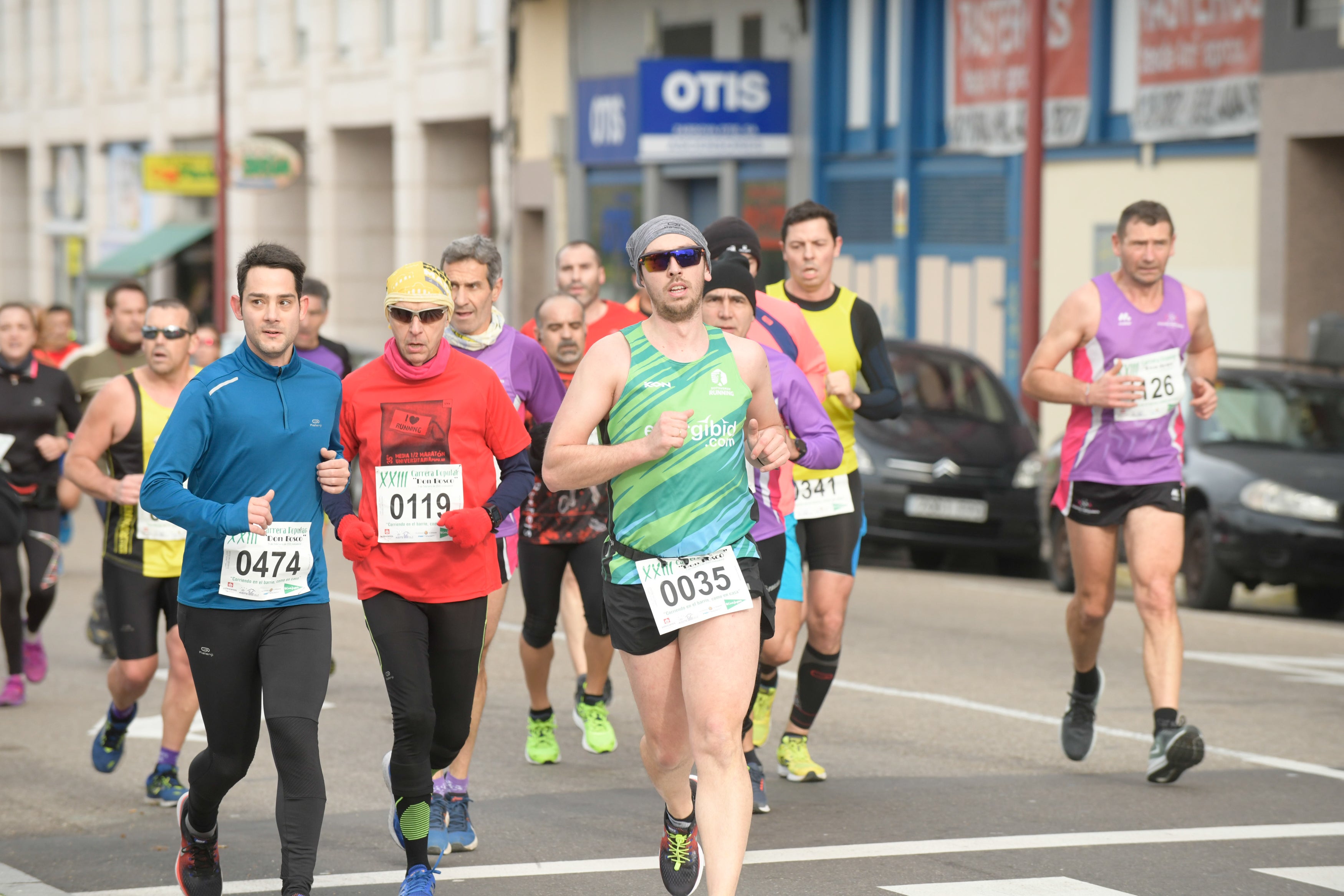 Fotos: La XXIII Carrera Popular Don Bosco reúne a atletas de todas las edades