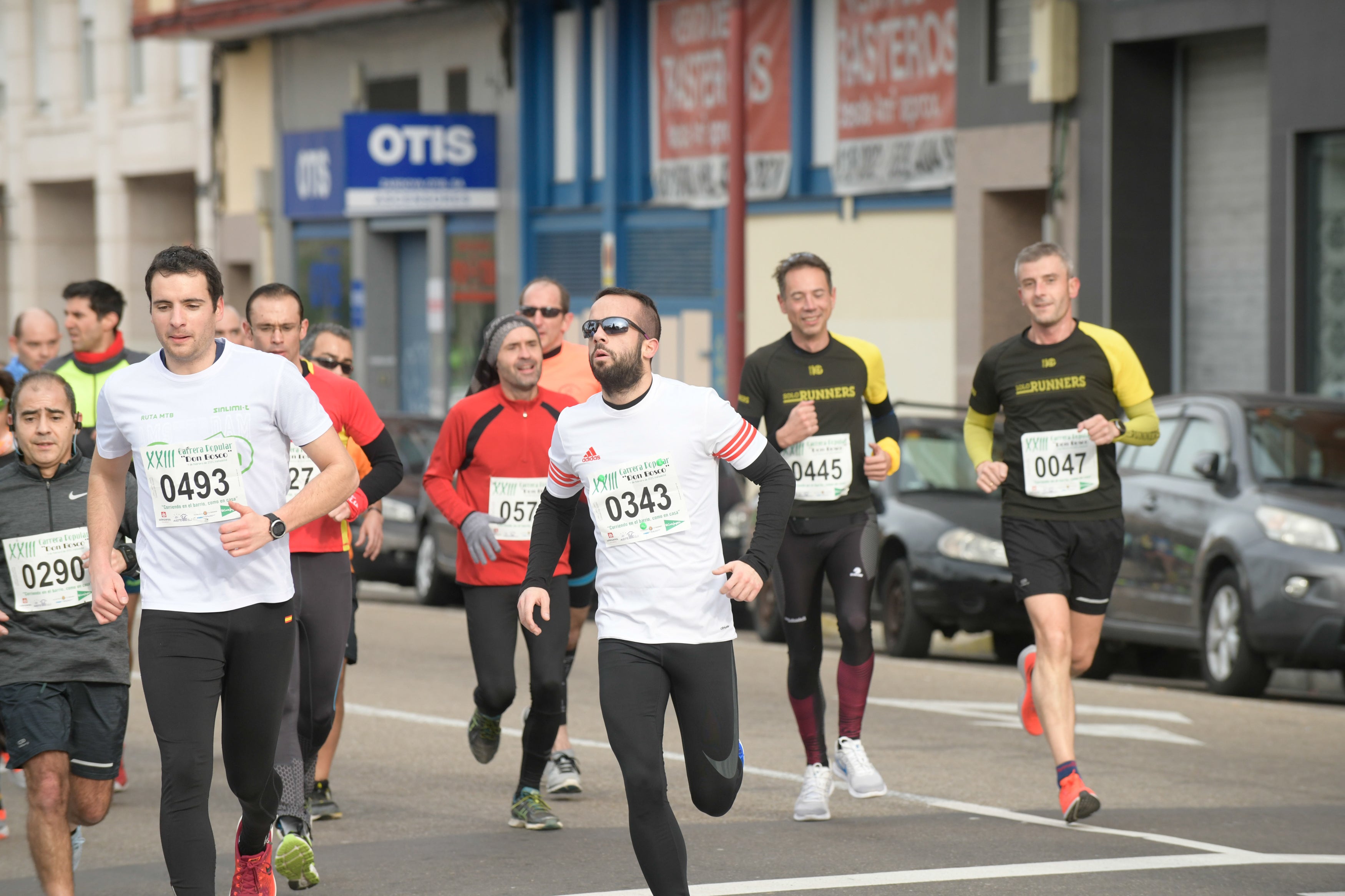 Fotos: La XXIII Carrera Popular Don Bosco reúne a atletas de todas las edades