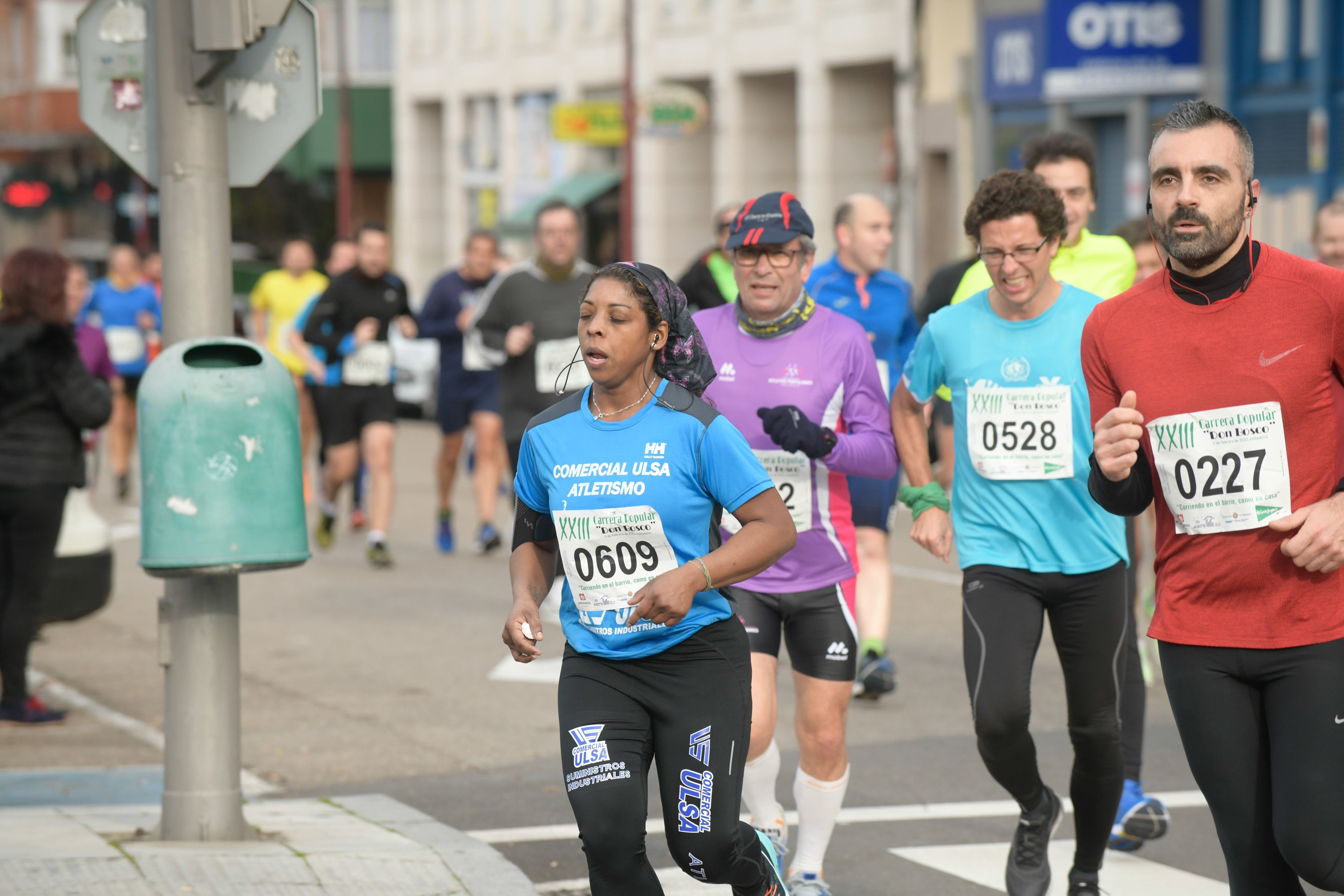 Fotos: La XXIII Carrera Popular Don Bosco reúne a atletas de todas las edades