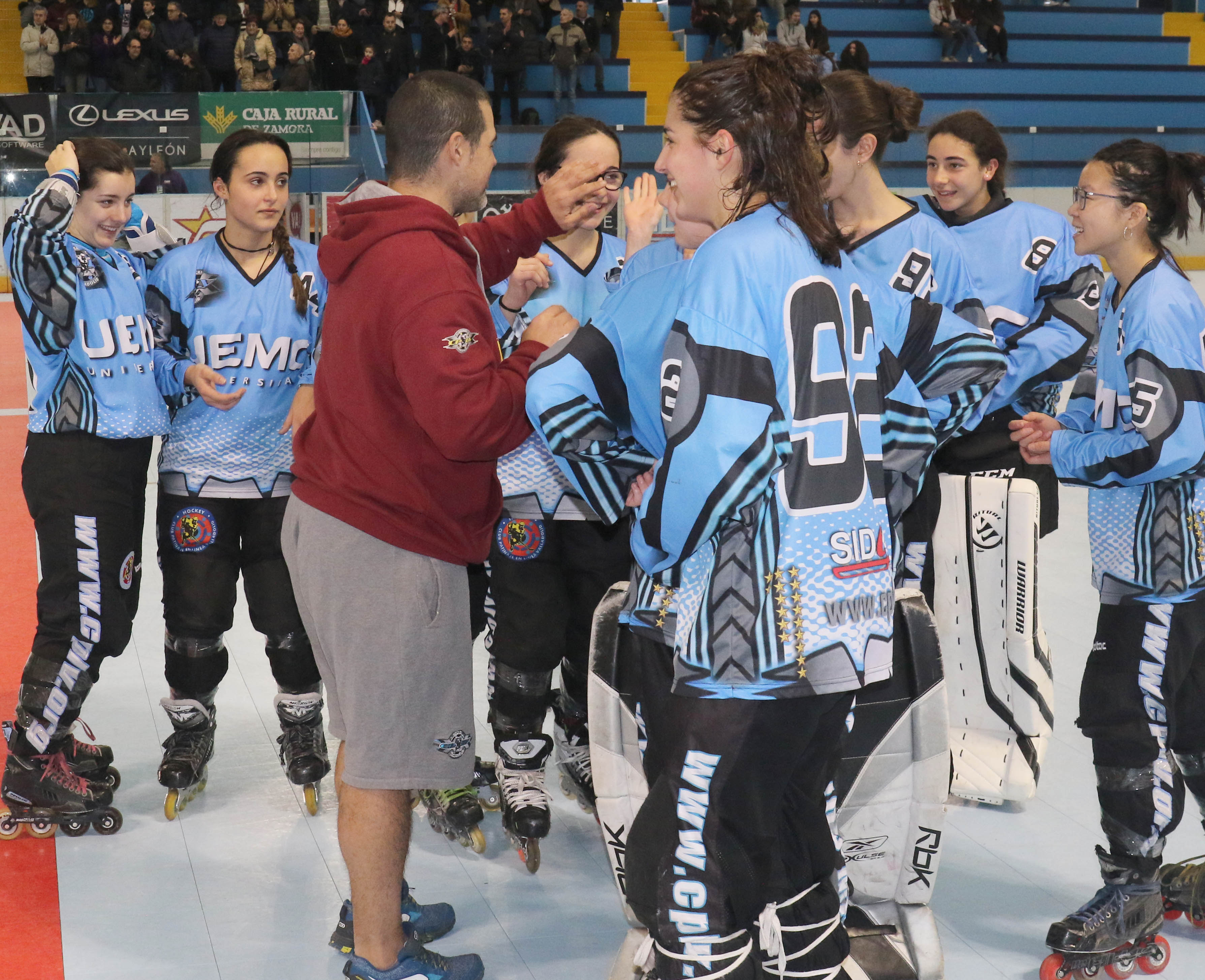 Las vallisoletanas se alzaron con el título en un 1-0 contra el Fénix PL Madrid. 