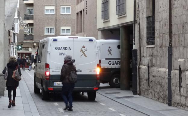 La caja fuerte que no encontraron en el crimen de Circular estaba detrás de unas cortinas 