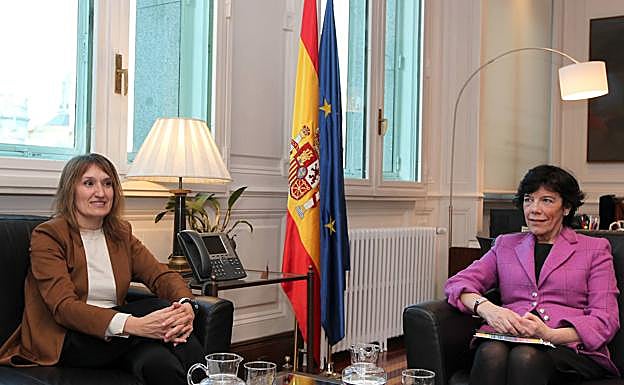 La consejera de Educación de la Junta pide al Gobierno una EBAU «coherente y equitativa»