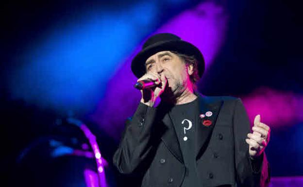 El cantante Joaquín Sabina 