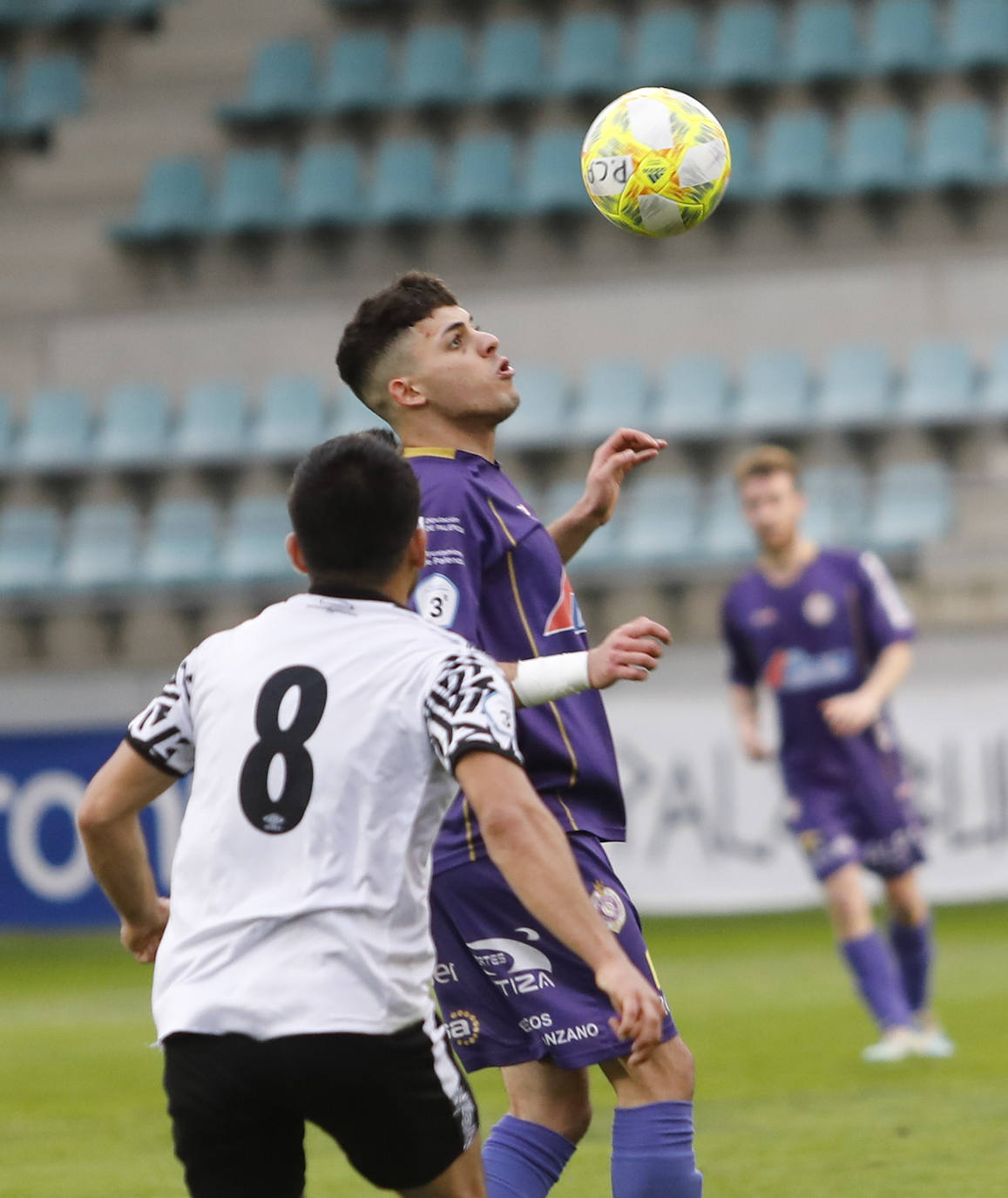 El Palencia Cristo golea a un blanco Salamanca UDS B. 