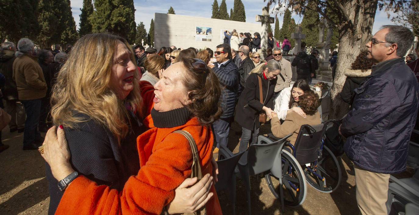 Fotos: Inauguración del Memorial del cementerio de El Carmen de Valladolid