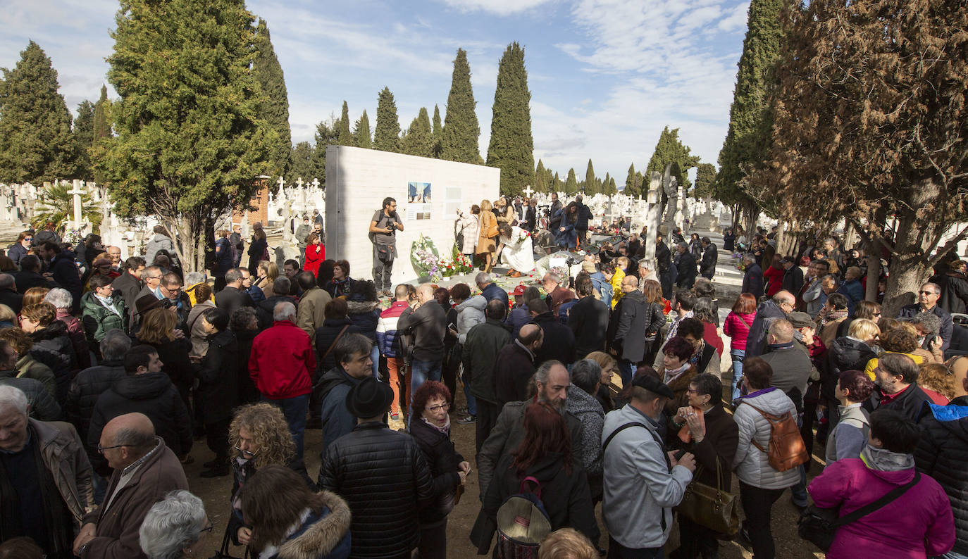 Fotos: Inauguración del Memorial del cementerio de El Carmen de Valladolid