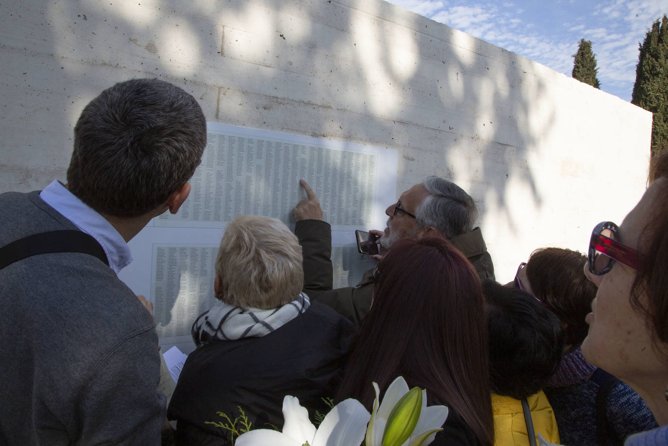 Fotos: Inauguración del Memorial del cementerio de El Carmen de Valladolid