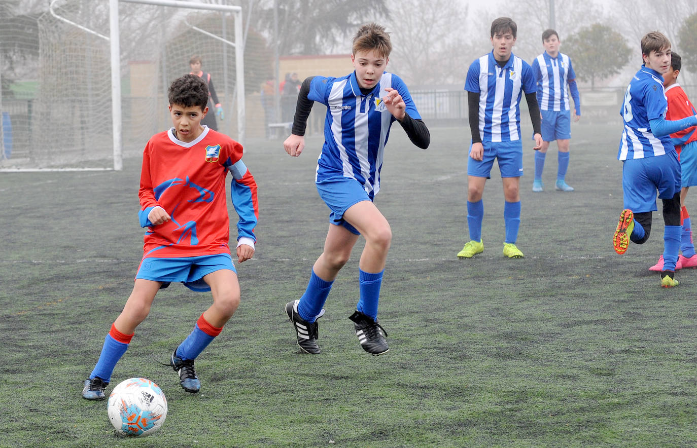 El Parque Canterac acogía el partido de 3ª Infantil entre los dos equipos vallisoletanos.