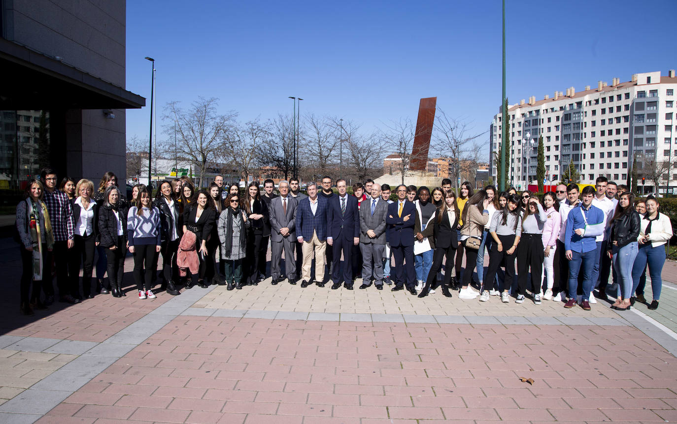 El proyecto organizado por El Norte de Castilla y que cuenta con la colaboración del Ayuntamiento de Valladolid, de la Fundación Michelin, y con la participación de SMP como empresa mentora, tiene el objetivo de crear cantera de emprendedores