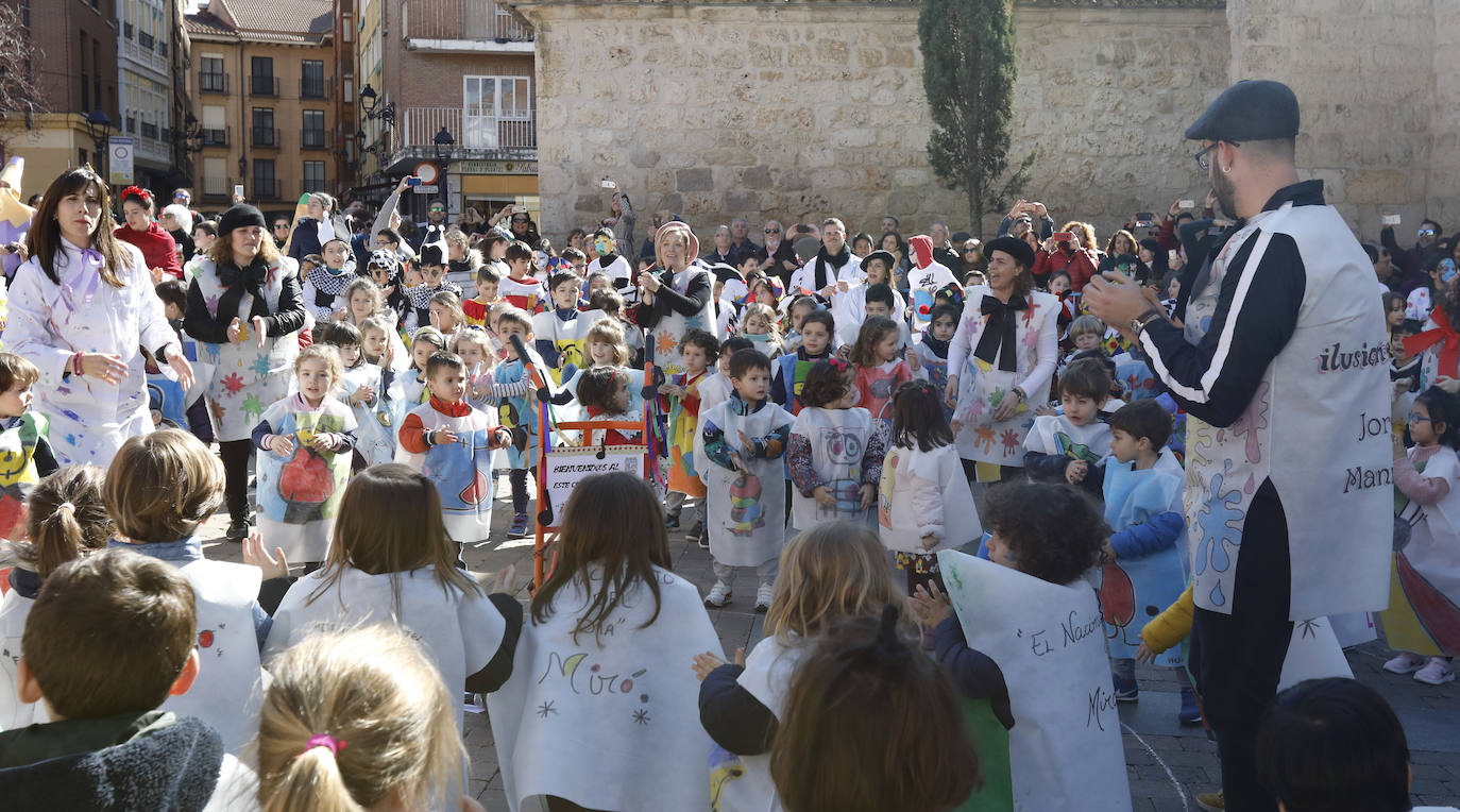 El colegio Jorge Manrique de Palencia vive el carnaval. 