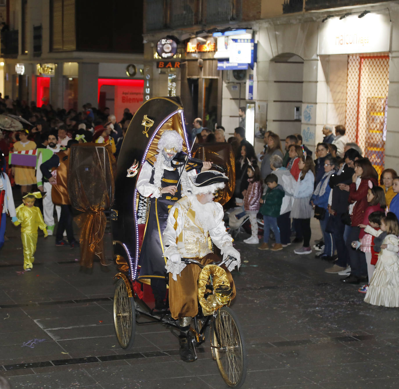 Palencia vibra con su Carnaval. 