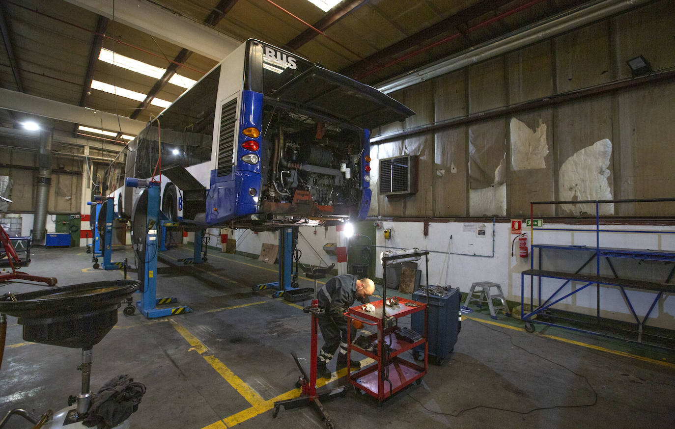 Más de 30.000 horas de taller al año y revisa la flota cada 35 días. 