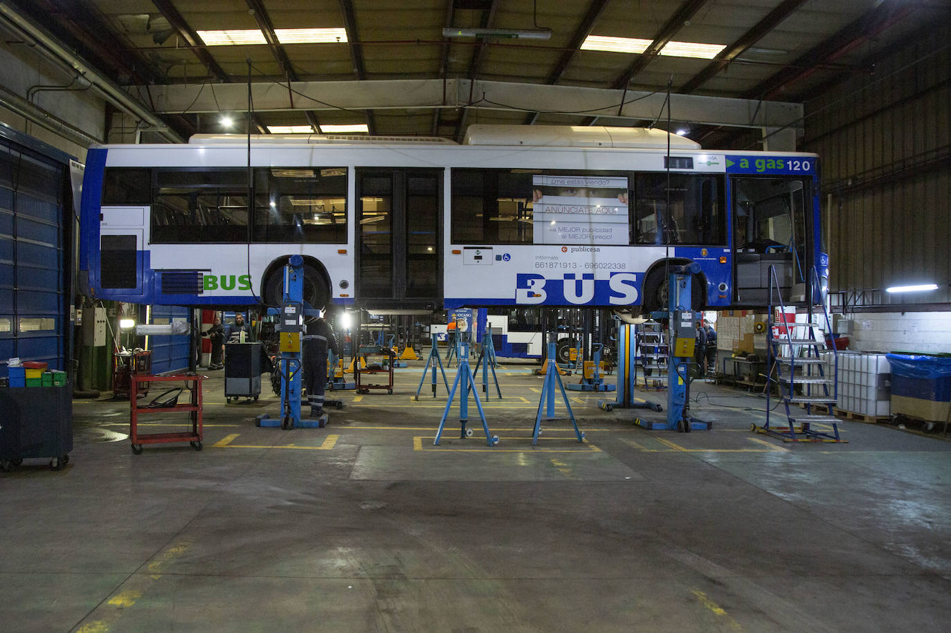 Más de 30.000 horas de taller al año y revisa la flota cada 35 días. 