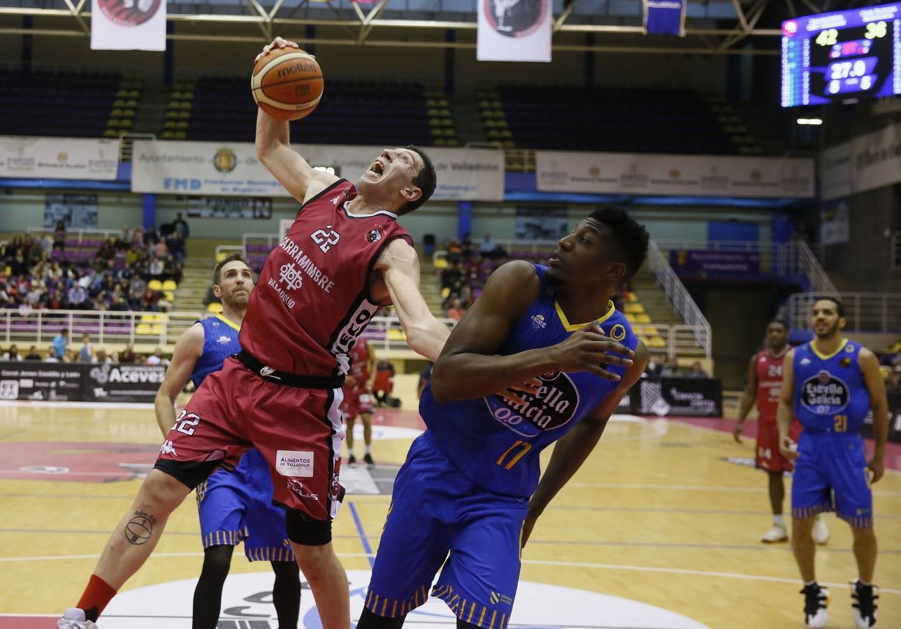 La dolorosa derrota en Lugo había sembrado una duda sobre el estado físico del equipo motivada por una merma en el ritmo y, sobre todo, en la intensidad atrás. Y ésta quedó sin despejar con un juego a ráfagas, sin continuidad y a expensas durante demasiados minutos de un rival muy justo de recursos.