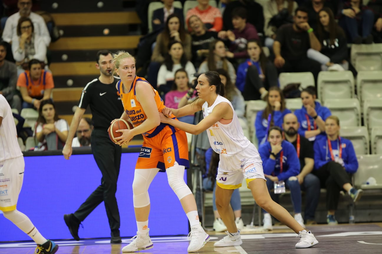 Los dos equipos se han visto las caras en la Liga recientemente con triunfo para las valencianas 75-58.