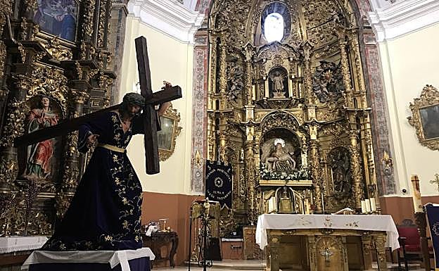 Las cofradías de Medina reclaman que se restaure el retablo de las Angustias