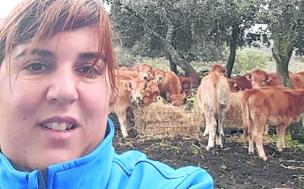 «Debemos seguir reivindicando que somos necesarias en el medio rural»