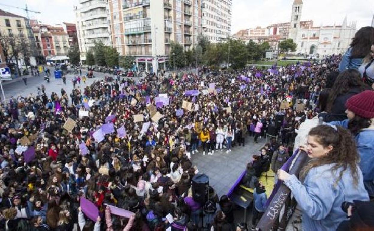 Un momento del 8 de marzo de 2019 con las feministas en Portugalete. 