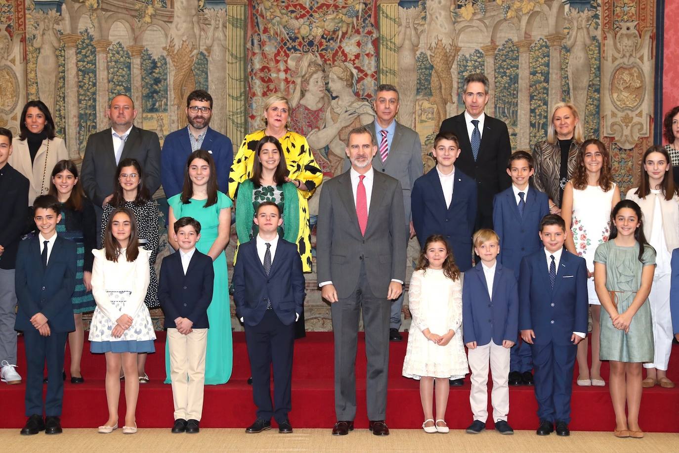 Fotos: El Rey recibe en audiencia a los ganadores de la XXXVIII edición ...