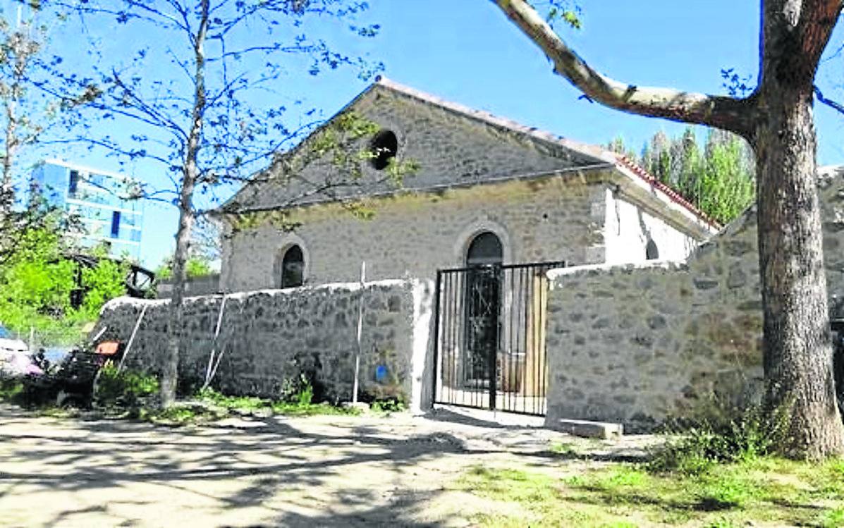 La Casa de la Aguada, junto al Puente Colgante, abrió sus puertas como restaurante en 2016.