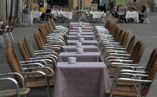 Los ingresos caen a la mitad y hoteles y restaurantes ya se plantean cierres temporales